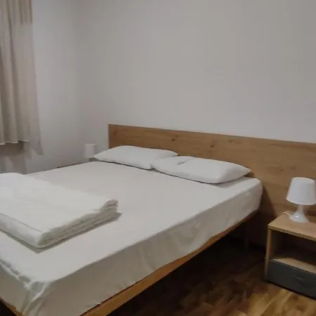 Appartement Siora Lina *